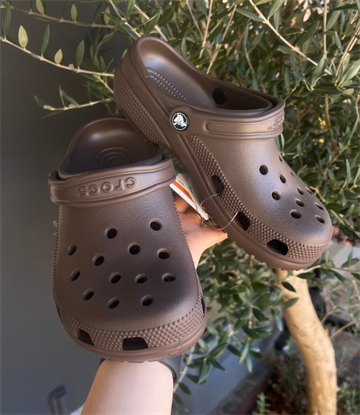 CLASSIC COFFEE CROCS - 10001