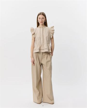 SOFIE SCHNOOR JULIENSW FRILL COTTON TOP FEATHER GRAY - S262145