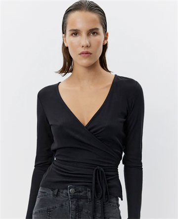 SOFIE SCHNOOR JOODYSW BLOUSE BLACK - SNOS558