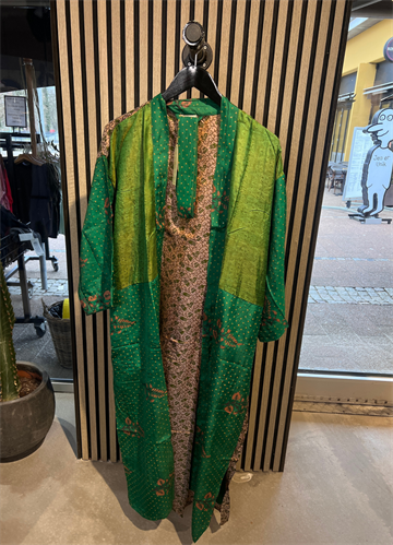 WAUW LONG KIMONO UNIQUE SILK - 10045