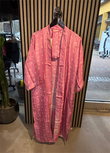 WAUW LONG KIMONO UNIQUE SILK - 10045