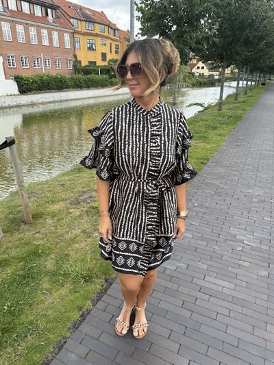 VILA KAVAS 2/4 FRILL DRESS BLACK - 14101927