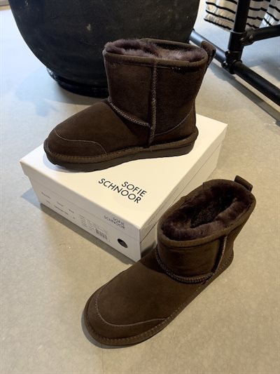  SOFIE SCHNOOR DARK BROWN BAMSESTØVLER - T418