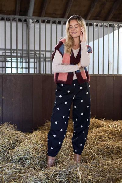 BLACK COLOUR ABBIE BARREL BUKS BLACK DOT- 40977