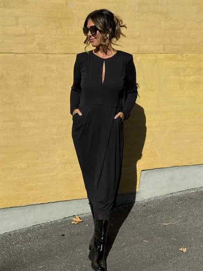 SOFIE SCHNOOR SANDRASW DRESS BLACK - S254310