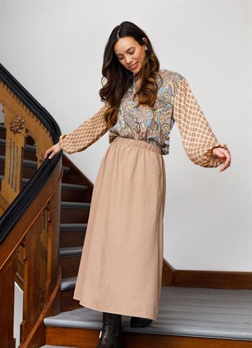 BLACK COLOUR LUNA BLOUSE PARADISE SKY MIX - 39208
